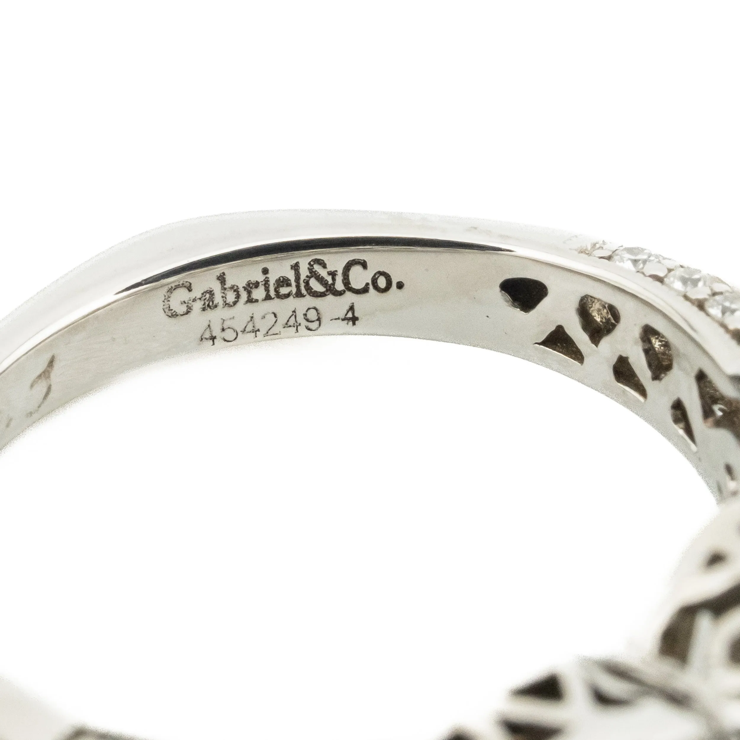 1.00ctw Round Diamond H/SI1 & Accented Bridal Wedding Set in 14K White Gold - Size 5.5