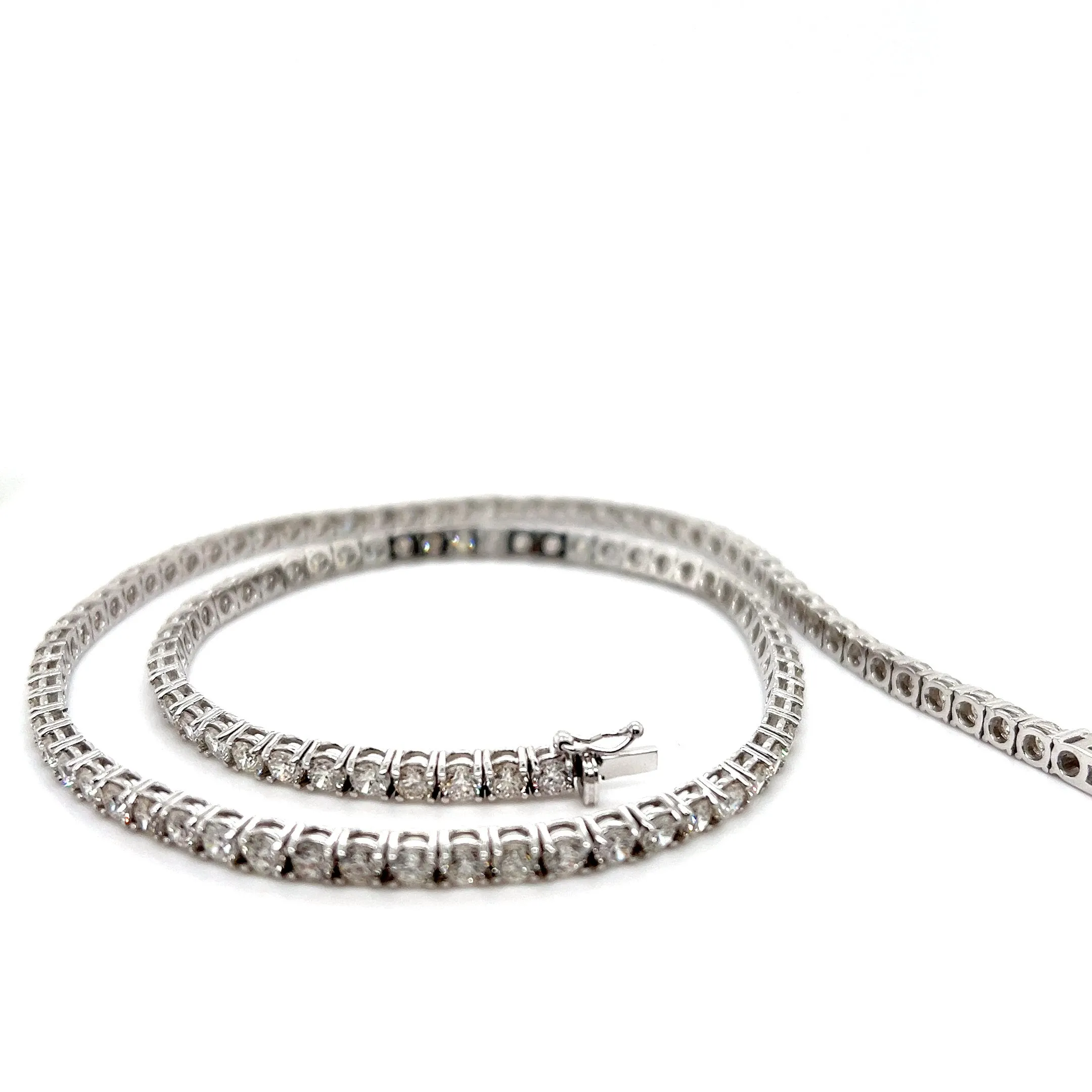 14kt White Gold Diamond Necklace