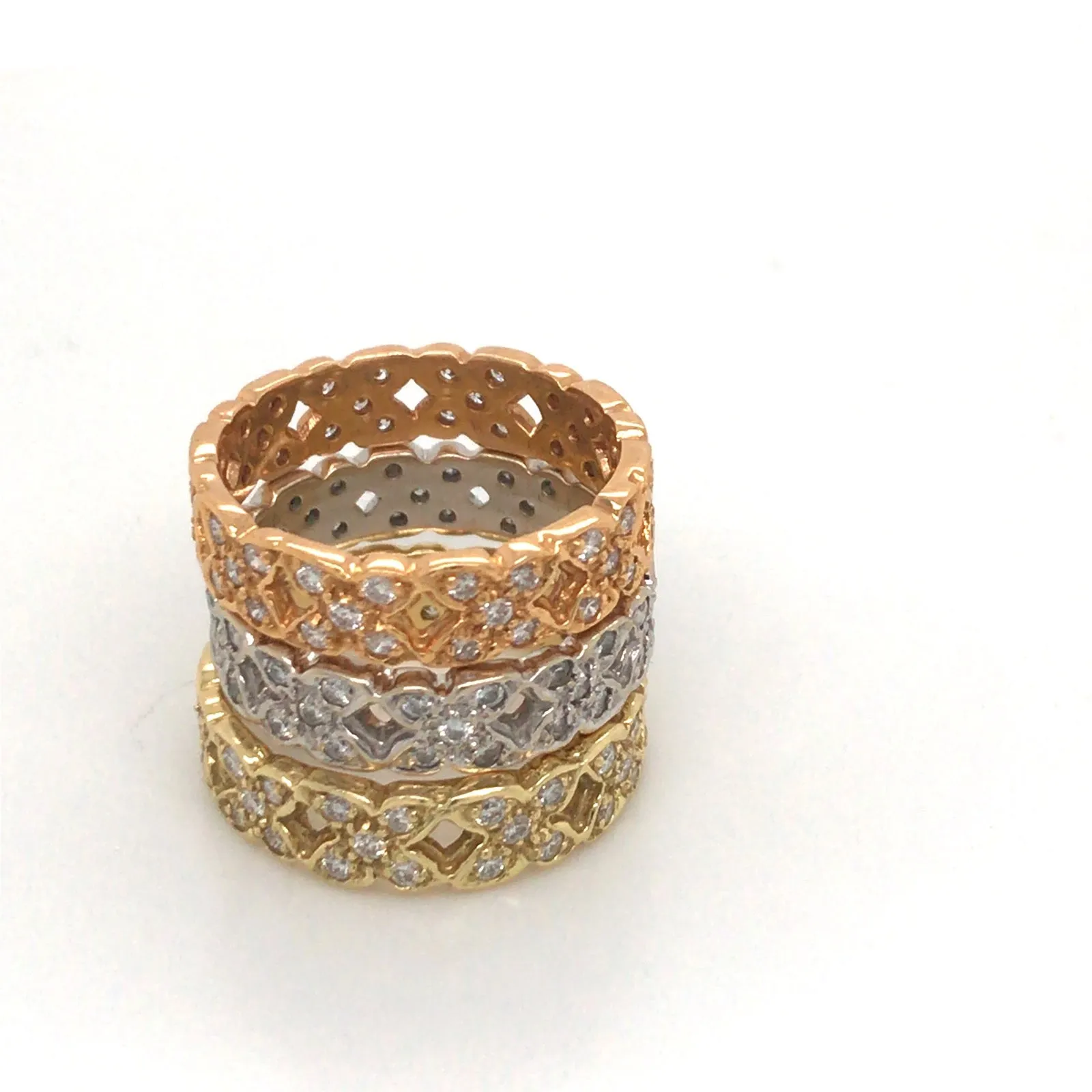 18kt Pav Diamond Butterfly X Eternity Band