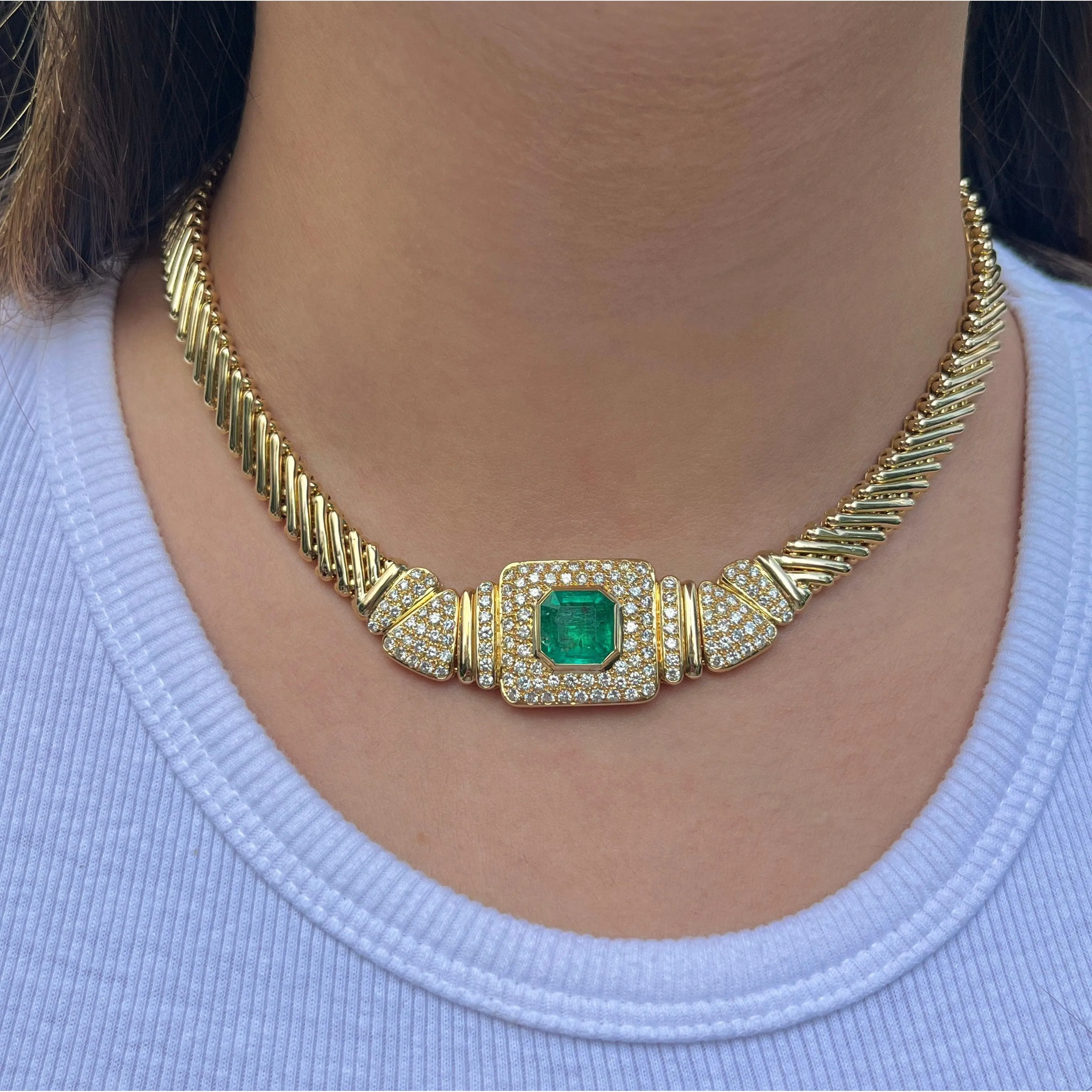 6 Carat Natural Colombian Emerald & Diamond Choker Necklace 18 Karat Gold - RS
