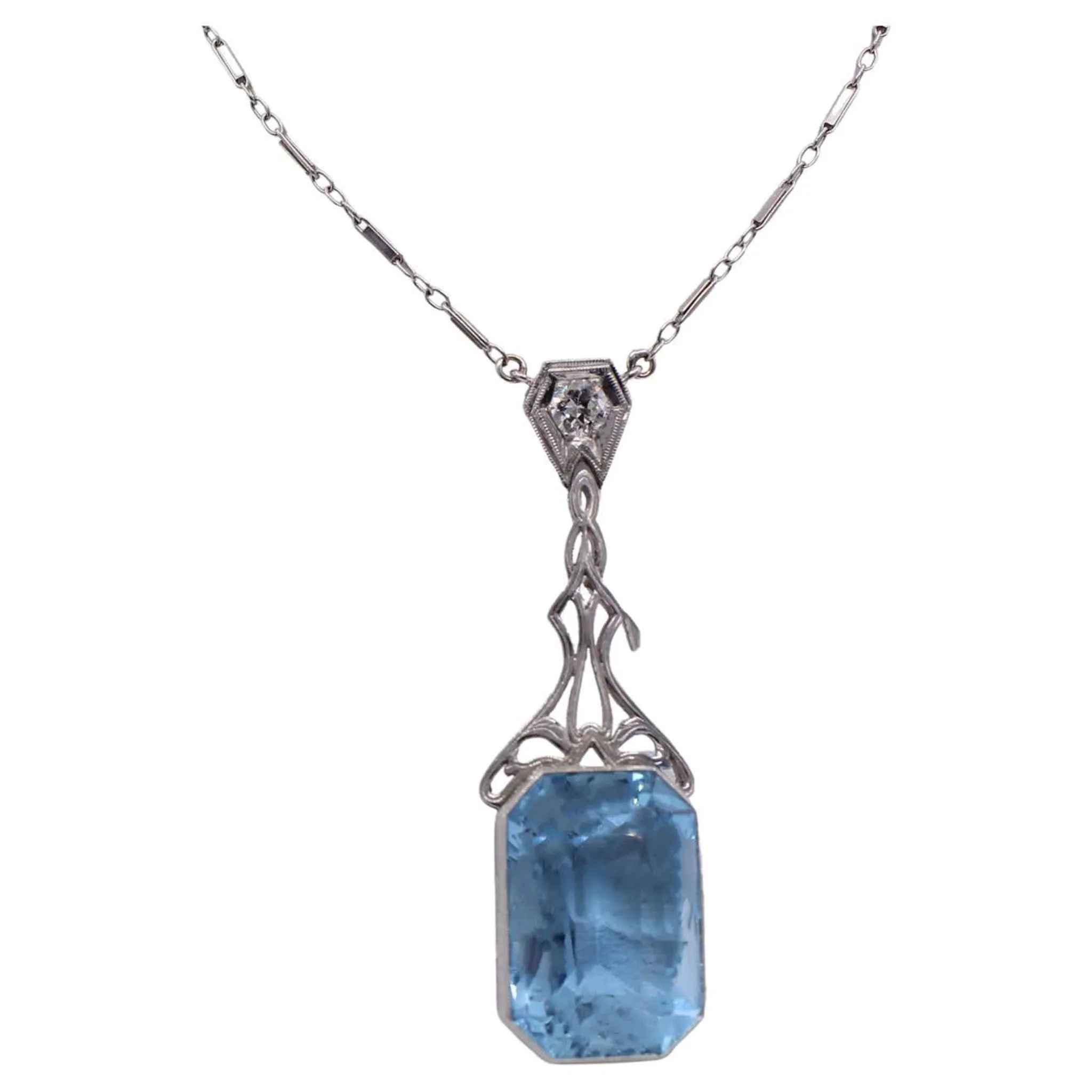 Art Deco Platinum Aquamarine & Diamond Necklace