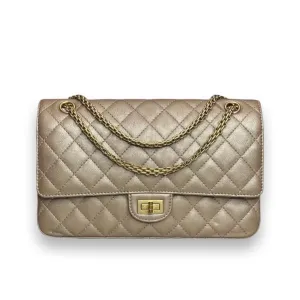 Chanel Classic Reissue 2.55, Size 226/28 cm/Medium