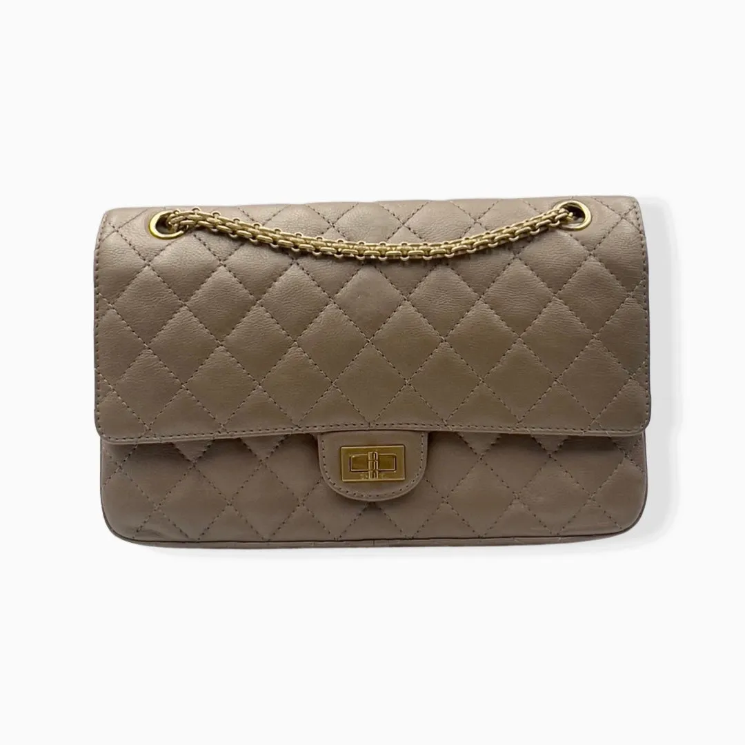 Chanel Classic Reissue 2.55, Size 226/28 cm/Medium