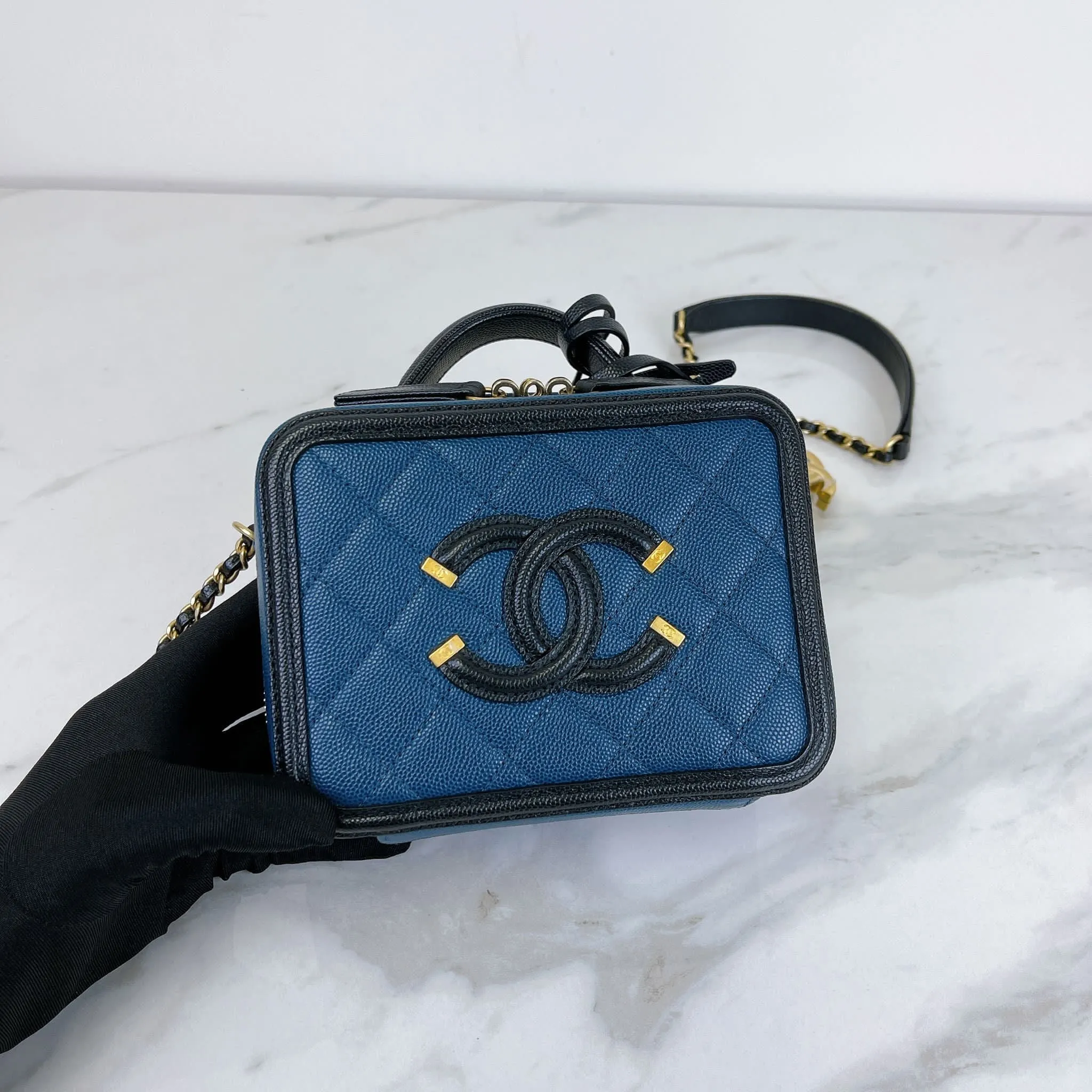 Chanel Filigree Vanity Small, Black and Navy Caviar Gold-tone Hardware