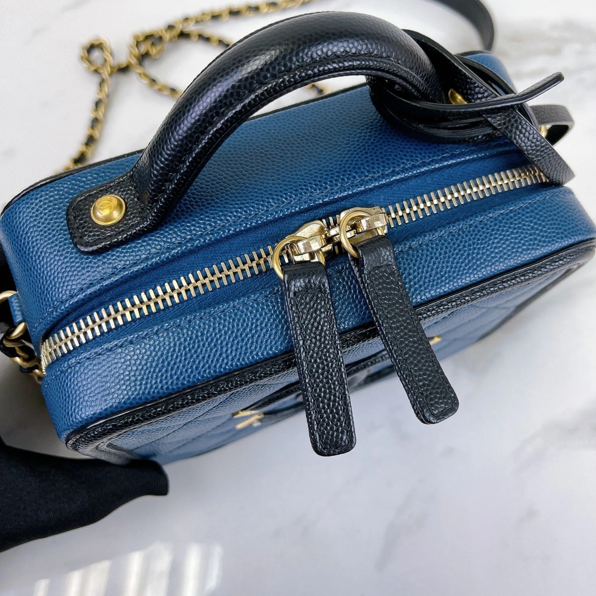 Chanel Filigree Vanity Small, Black and Navy Caviar Gold-tone Hardware