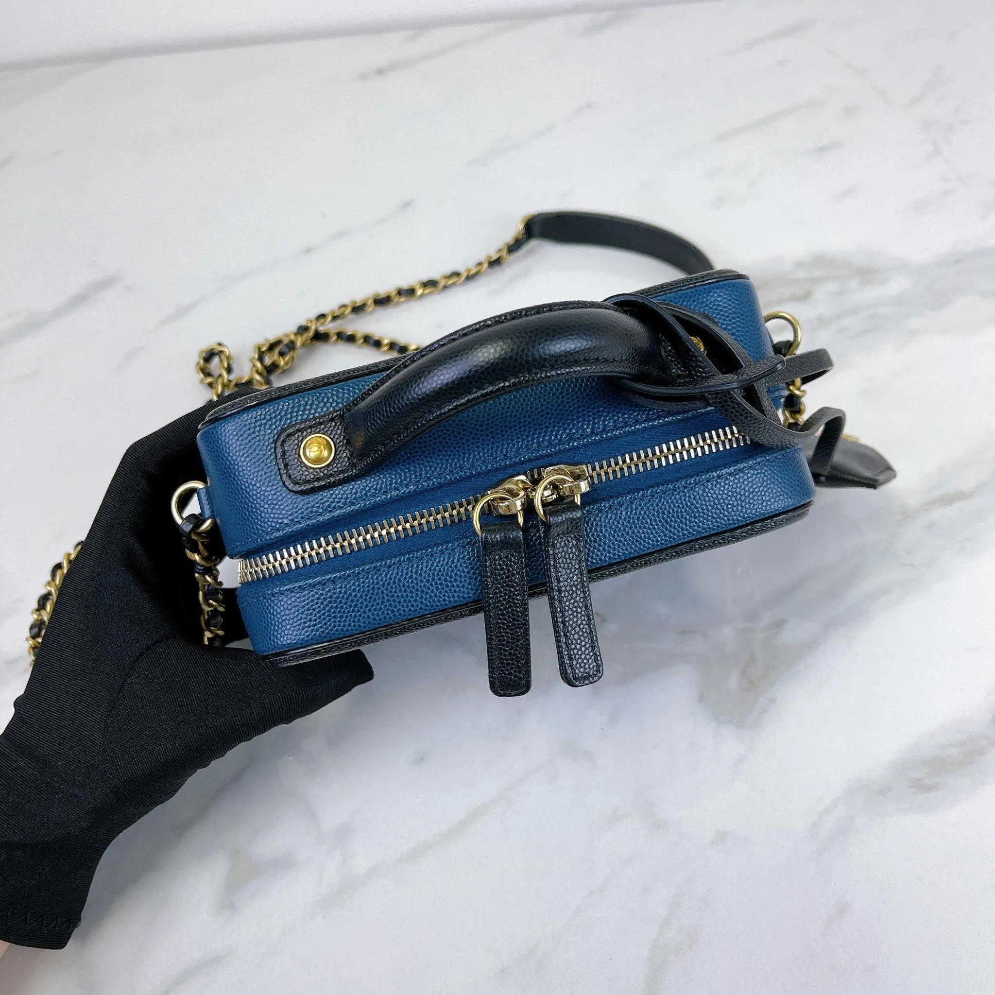 Chanel Filigree Vanity Small, Black and Navy Caviar Gold-tone Hardware