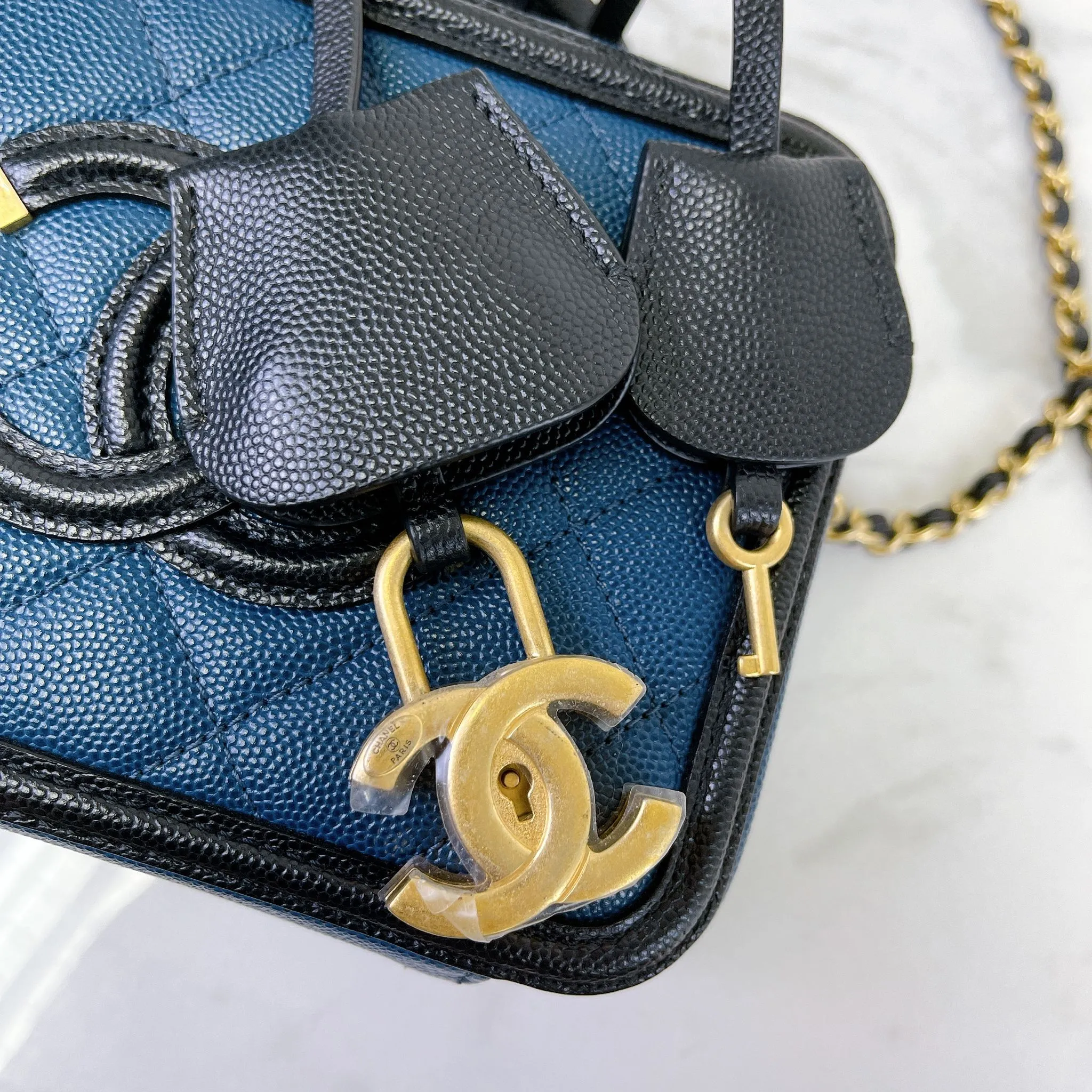 Chanel Filigree Vanity Small, Black and Navy Caviar Gold-tone Hardware