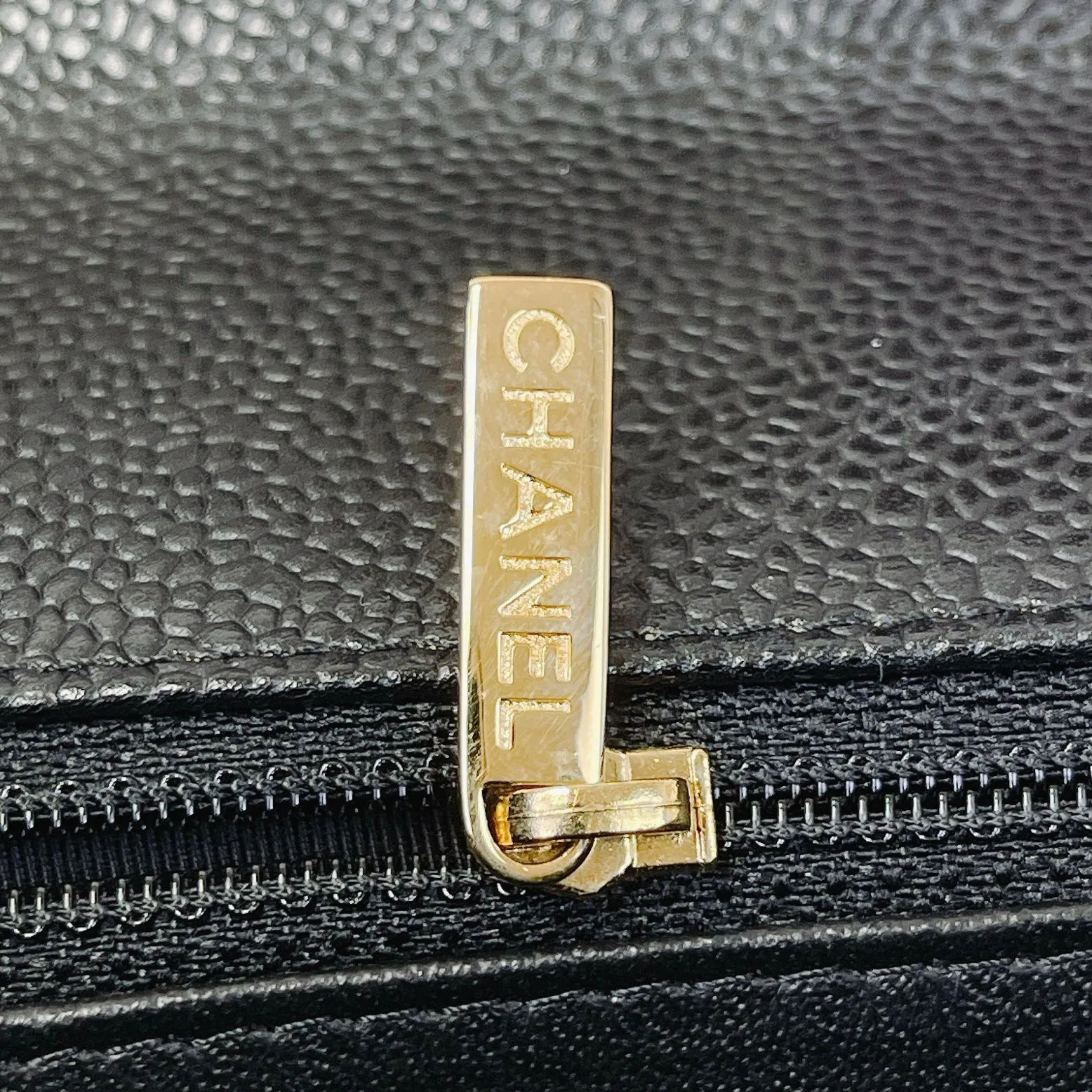 Chanel Timeless Classic Maxi - Single Flap