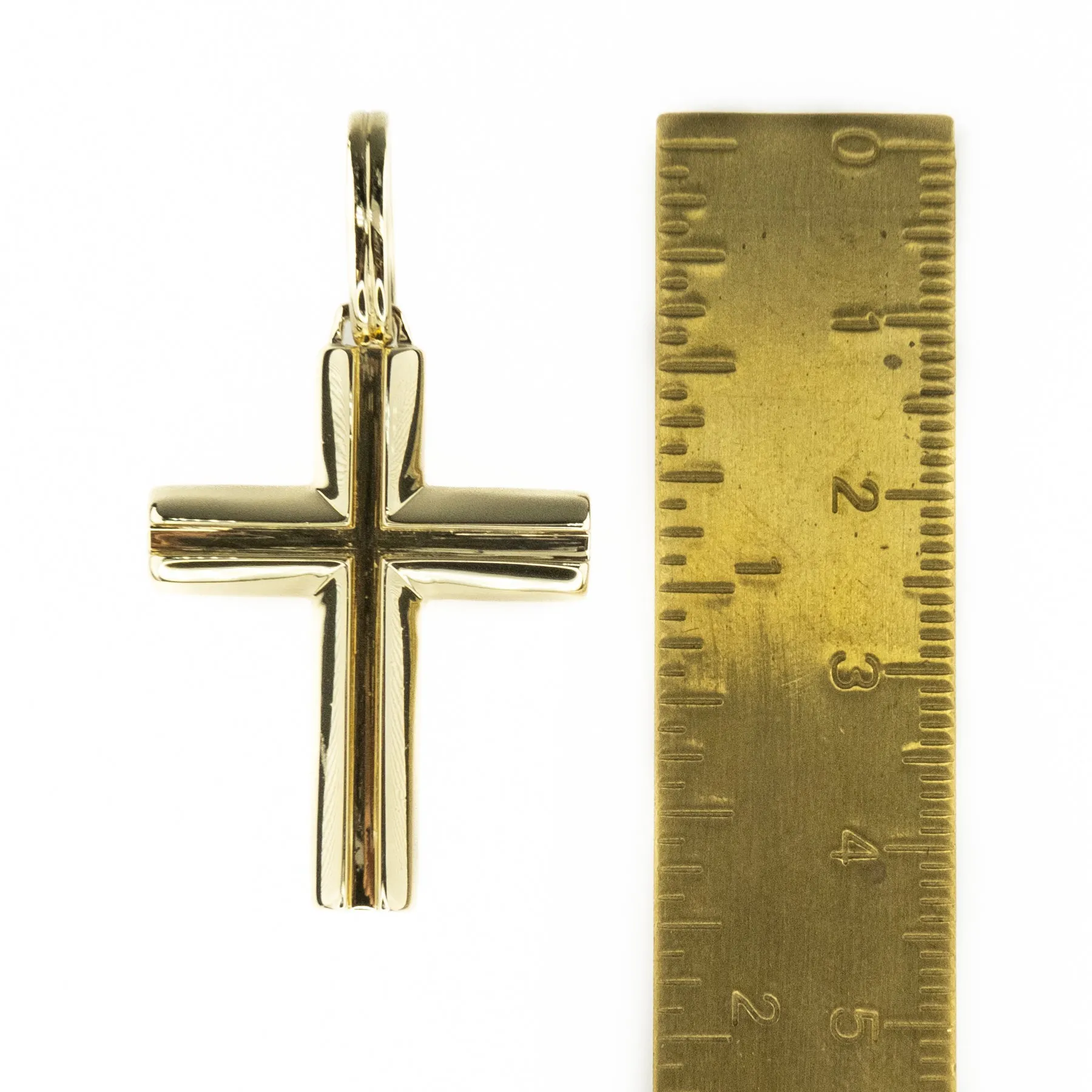Cross Pendant in 18K Yellow Gold