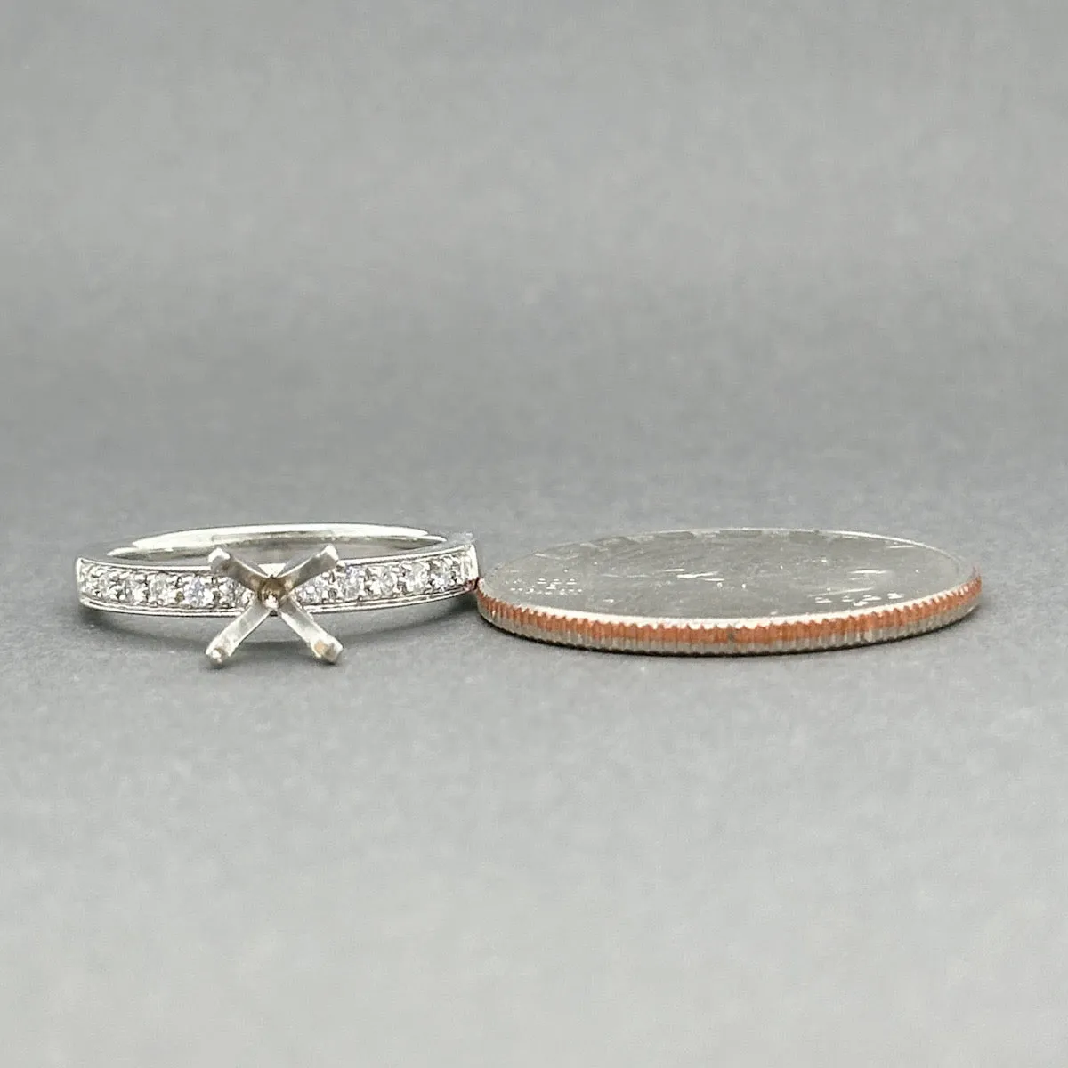 Estate 14K W Gold 0.17ctw H/SI2 Diamond Eng. Ring Mounting