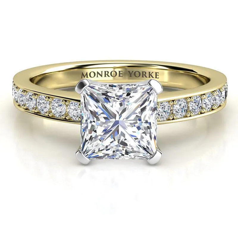 Fifth Avenue - GIA Princess Cut Diamond Ring - Yellow Gold