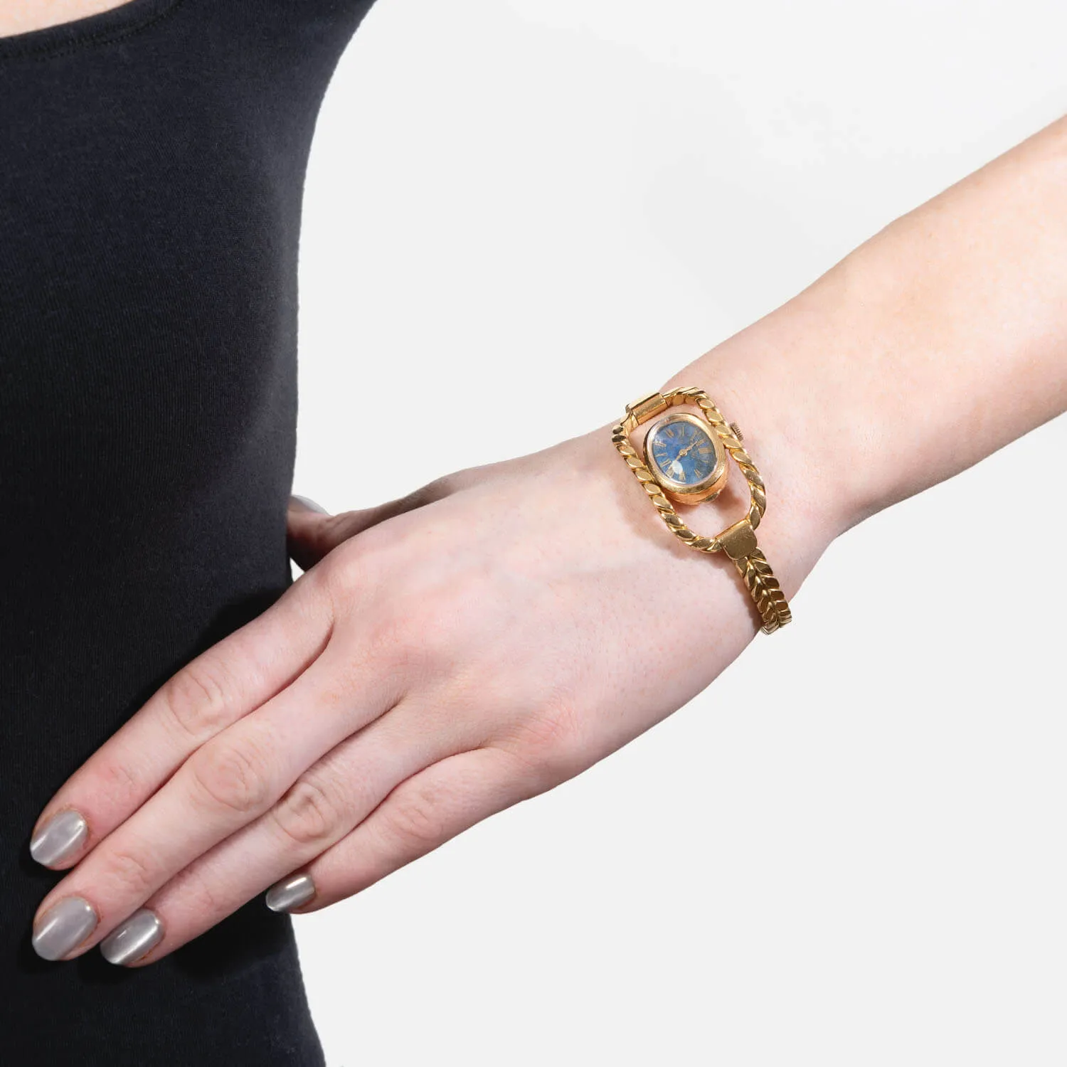 GUCCI Vintage 18k Ladies Wristwatch
