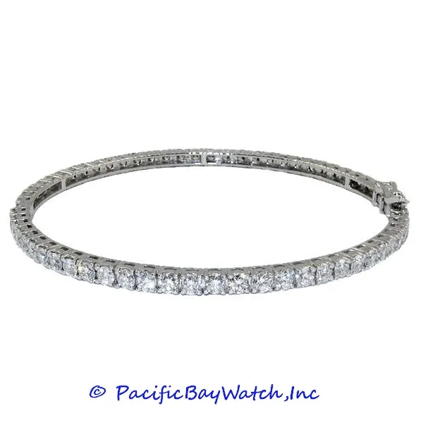 Ladies 18K White Gold Diamond Bangle