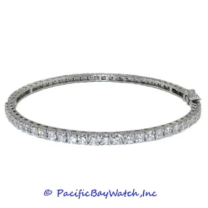 Ladies 18K White Gold Diamond Bangle