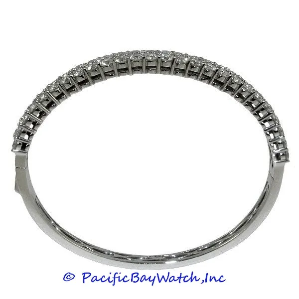 Ladies 18K White Gold Diamond Bangle