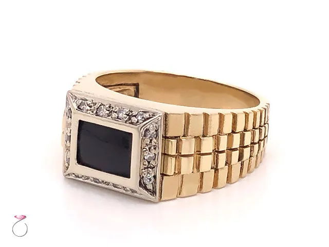 Mens Onyx and Diamond Ring in 14K Yellow Gold.
