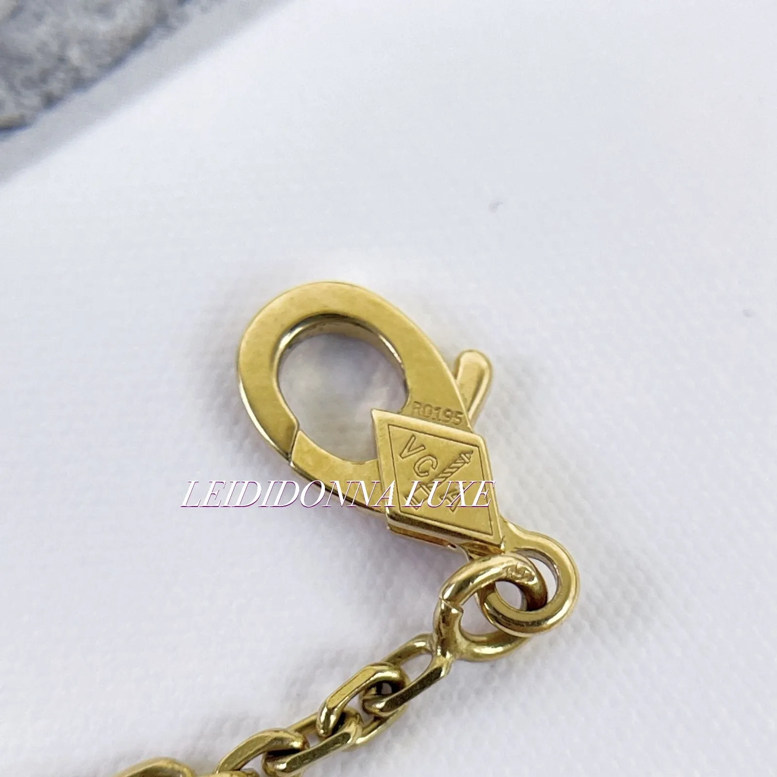 Van Cleef and Arpels Magic Alhambra 1 Motif Pendant and Necklace- Vca