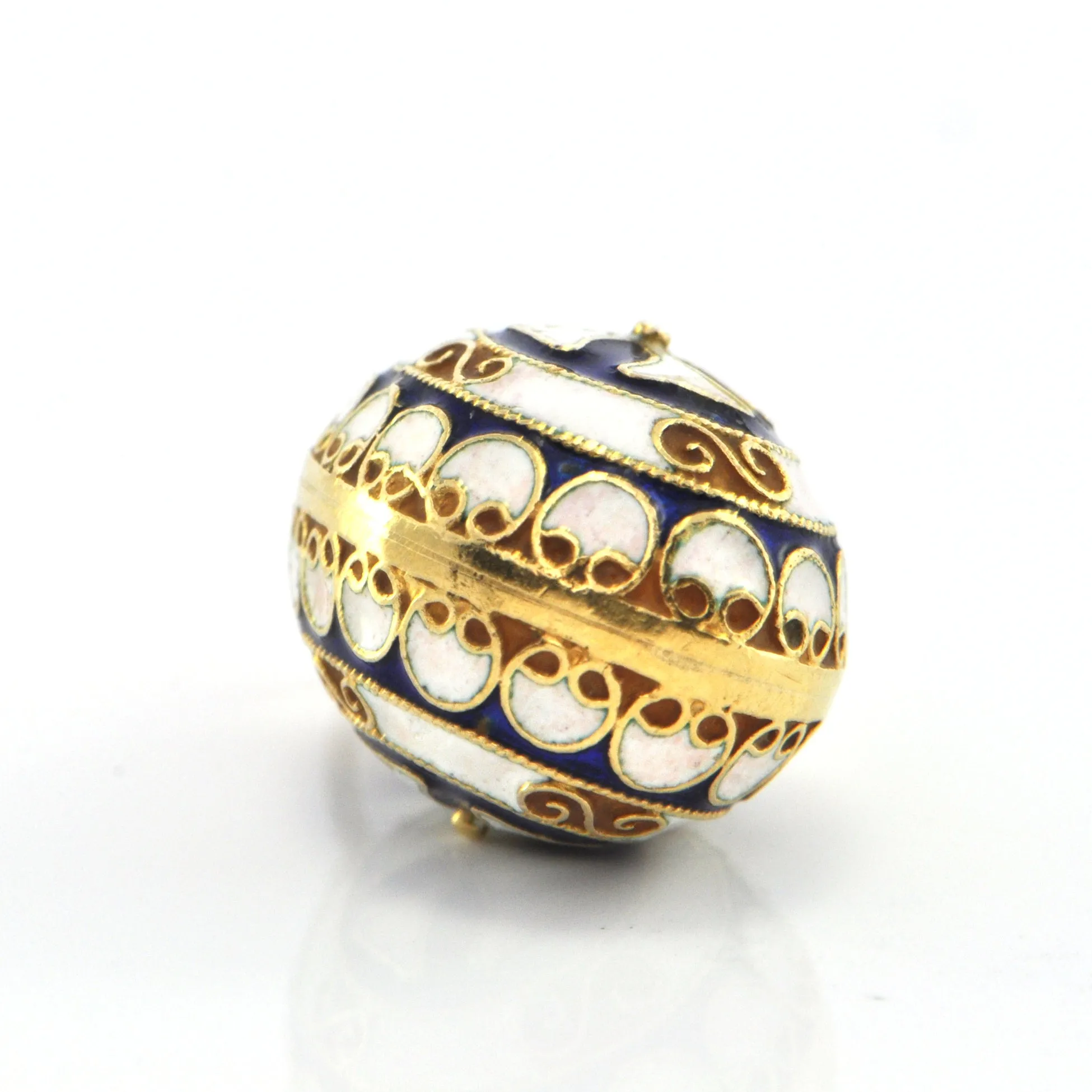 Vintage 18K Yellow Gold and Enamel Egg Charm