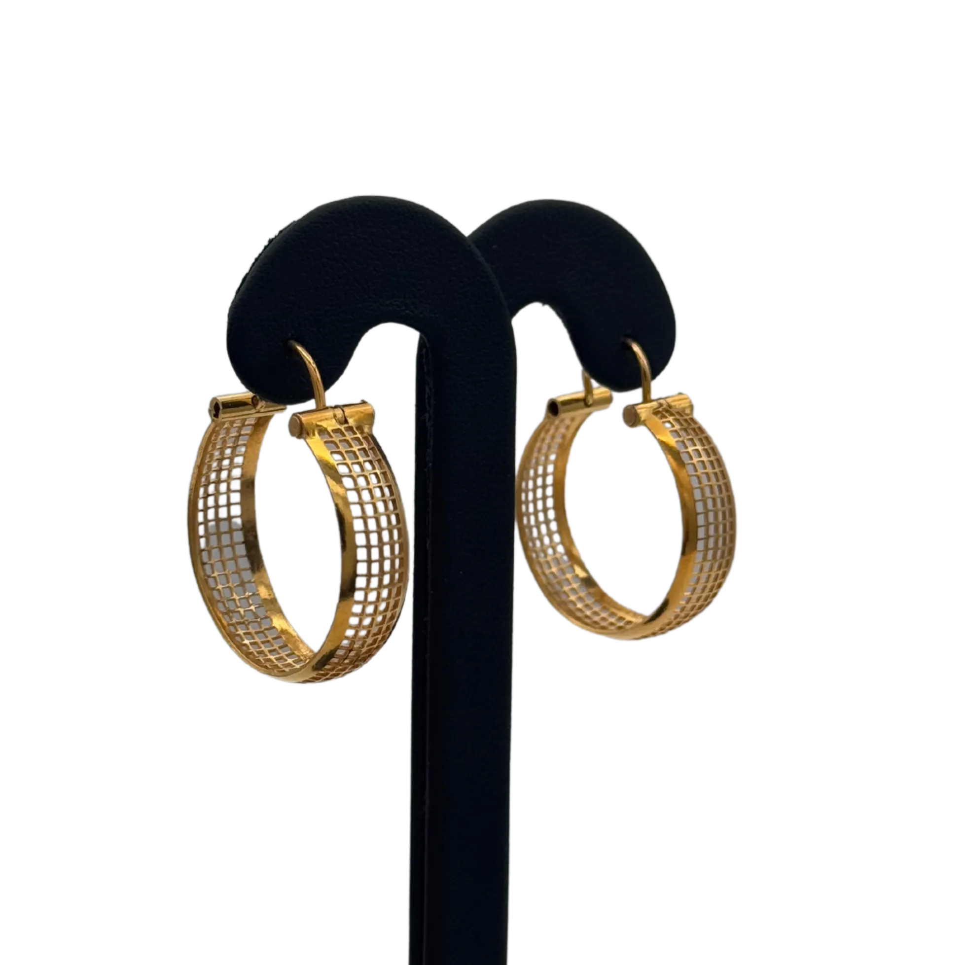Vintage 18k Yellow Gold Mesh Design Hoop Earrings